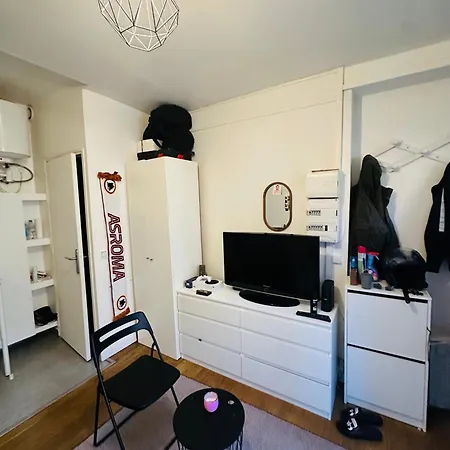 Studio Agreable Issy-les-Moulineaux Extérieur photo